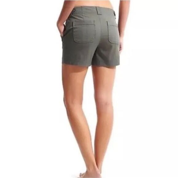 Athleta Jasper Green Organic Cotton Shorts w/Side Buckles (Size: 14) - Picture 5 of 16